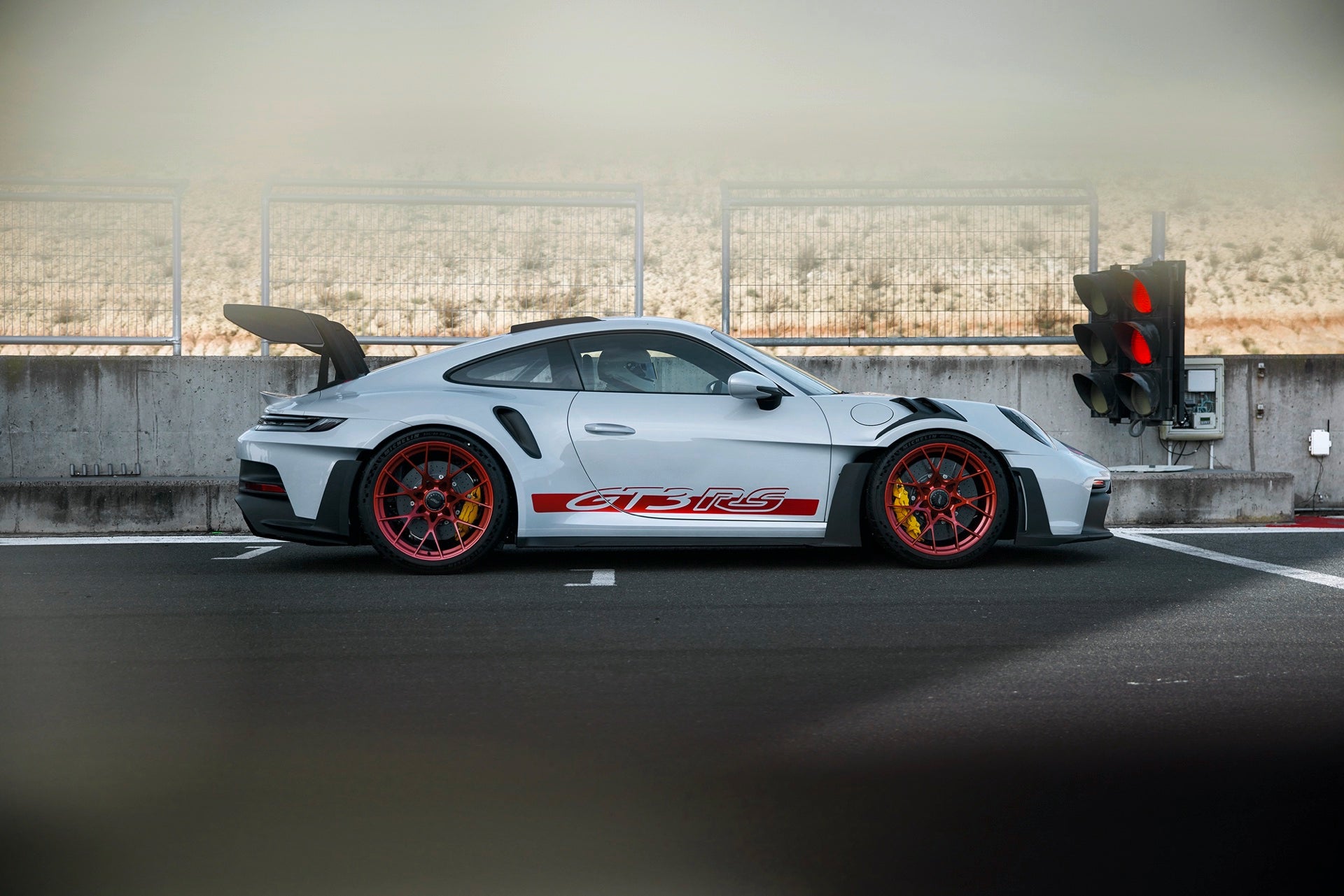 Porsche 911 GT3 RS (992) - Skate Deck Wall Art